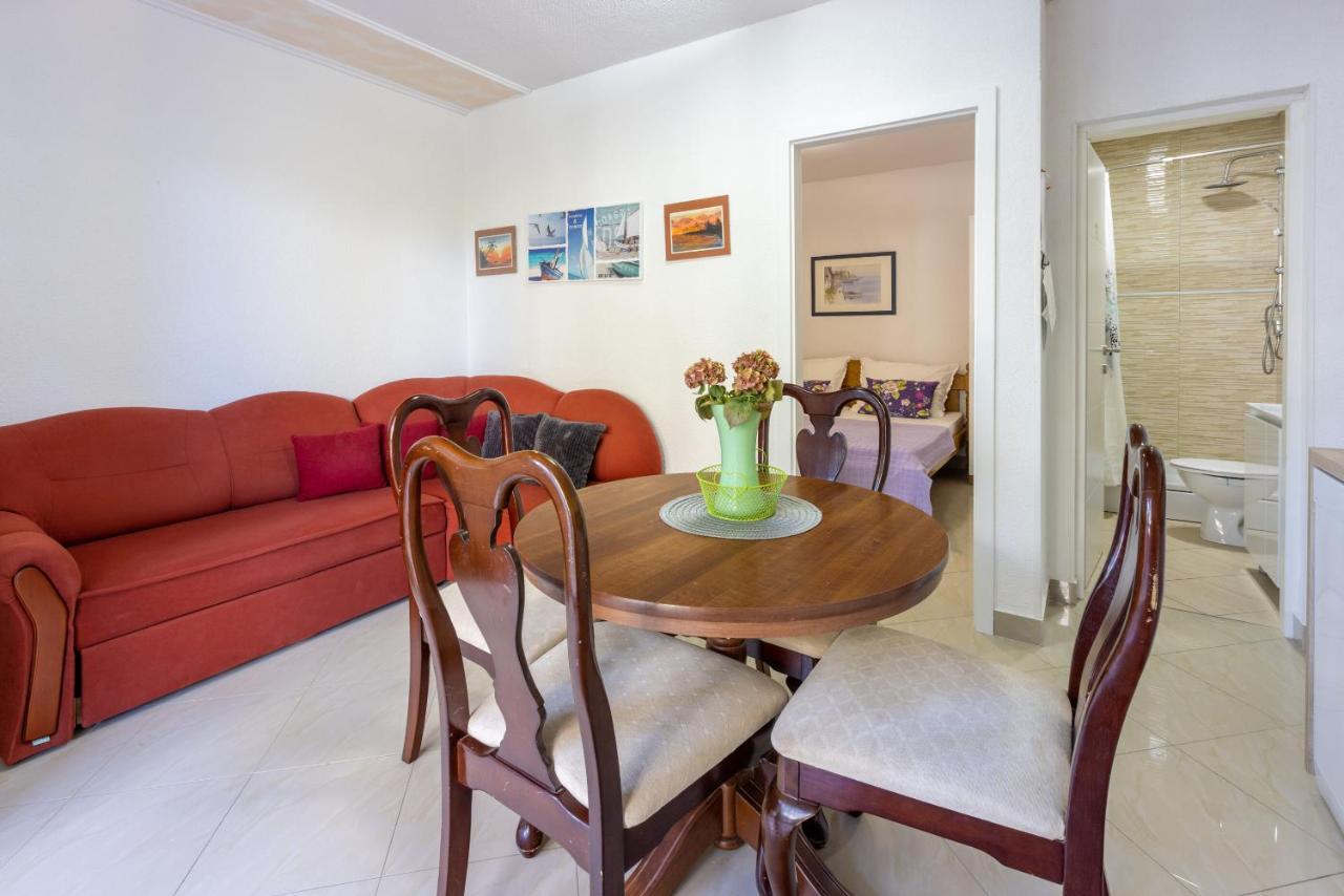 Apartments Pera Selce Exterior photo